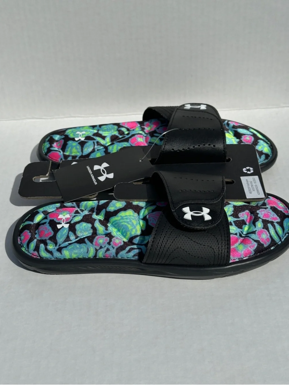 Under Armour Girls Black / Floral Slides Sandals Flip Flop Youth 1Y 4Y NEW